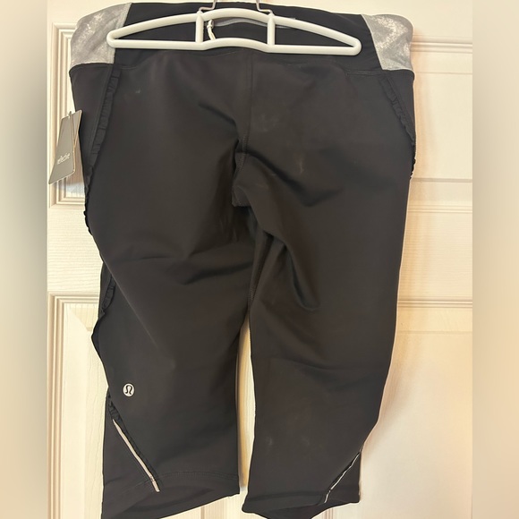 Lululemon, NWT, black, knee length leggings - Picture 2 of 6